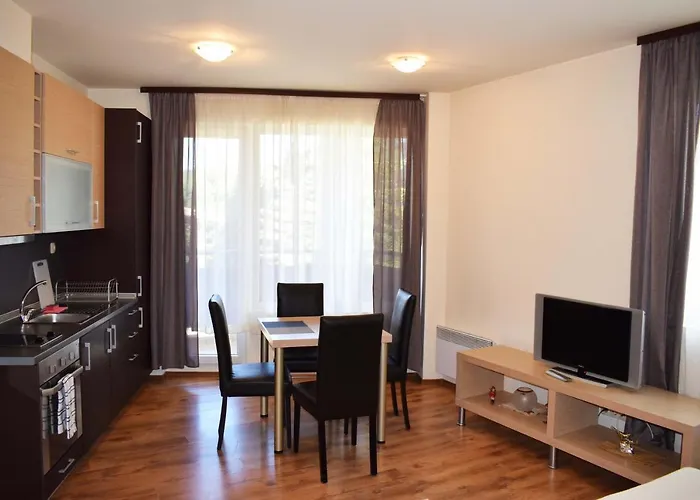 Detelina Apartman